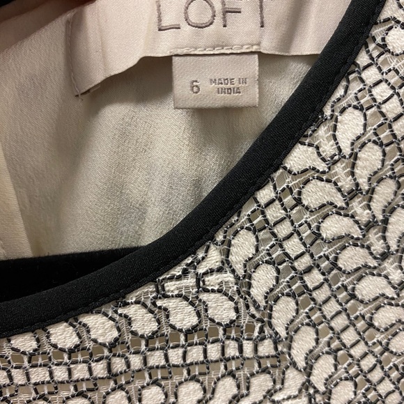 Cream & Black Lace Ann Taylor Loft Dress - Picture 3 of 3